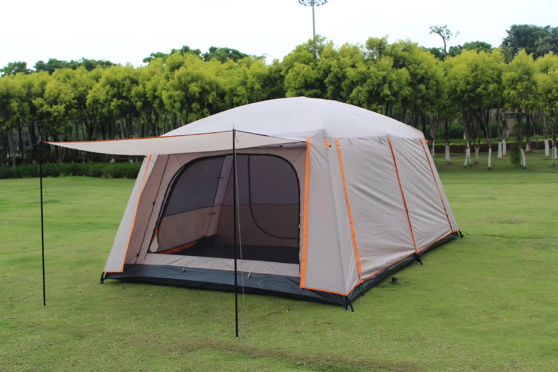 Outdoor Tent for All Seasons, Large Rainproof, Oxford Cloth, 2-Ply, Camping, Travel, 5-12P, Suitable for All Seasons - Image 3